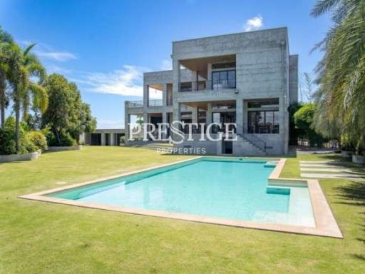 Private House – 9 Bed 9 Bath in East Pattaya for 64,950,000 THB PC9131