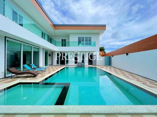 Brand New Luxury Pool Villa – 8 Bed 9 Bath in Naklua PC9019