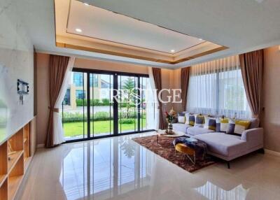 The Palm Parco – 3 Bed 4 Bath in East Pattaya PC8996