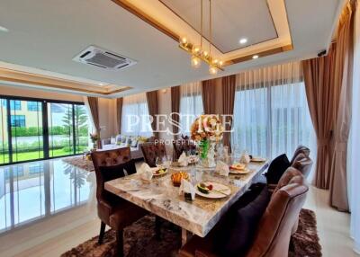 The Palm Parco – 3 Bed 4 Bath in East Pattaya PC8996