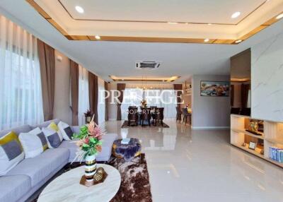 The Palm Parco – 3 Bed 4 Bath in East Pattaya PC8996