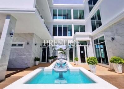 Luxury Pool Villas – 6 Bed 8 Bath in South Pattaya PC8977