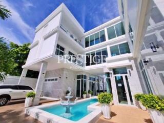 Luxury Pool Villas – 6 Bed 8 Bath in South Pattaya PC8977