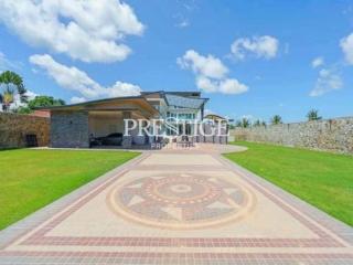 Private House – 5 Bed 7 Bath in East Pattaya for 30,000,000 THB PC8969