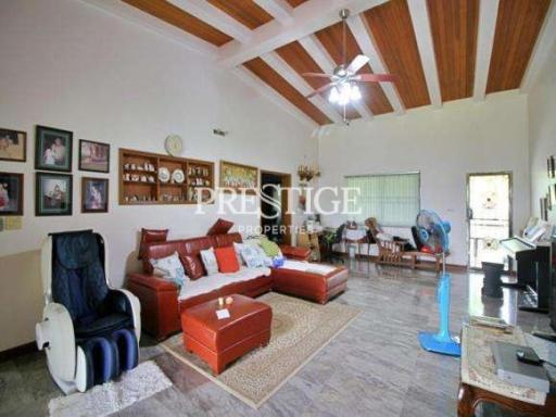 Private House – 4 Bed 5 Bath in Huay Yai / Phoenix for 20000,000 THB PC8851