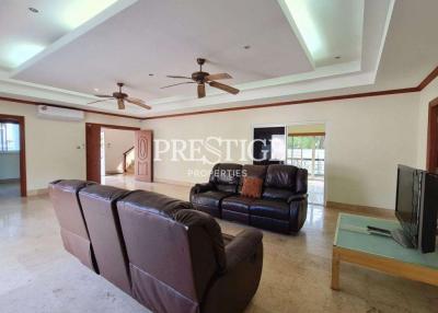 Private House – 5 Bed 5 Bath in East Pattaya PC8803