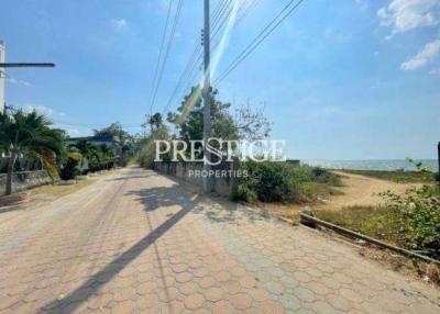 Beach front Land for sale – in North Pattaya for 100,000,000 THB PCL5127