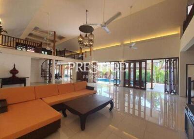 C’est Palai Village – 4 Bed 5 Bath in Jomtien for 22,000,000 THB PC8758