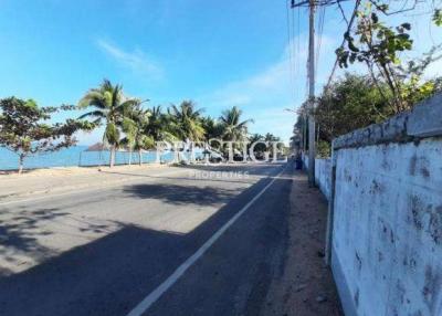 Beachfront Land in Bang Sarey – in Bang Saray for 200,000,000 THB PCL5124
