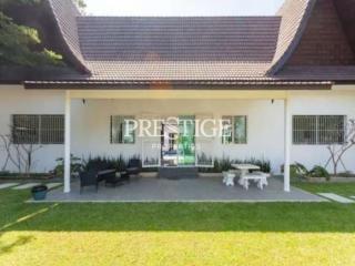 Private house – 4 Bed 4 Bath in Huay Yai / Phoenix  PC8731