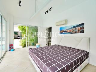 Majestic Residence Pool Villa Pattaya – 12 Bed 10 Bath in Pratamnak PC8711