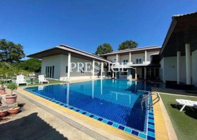 Private House – 10 Bed 9 Bath in Huay Yai / Phoenix for 38,500,000 THB PC8649