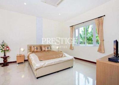 Private House – 10 Bed 9 Bath in Huay Yai / Phoenix for 38,500,000 THB PC8649