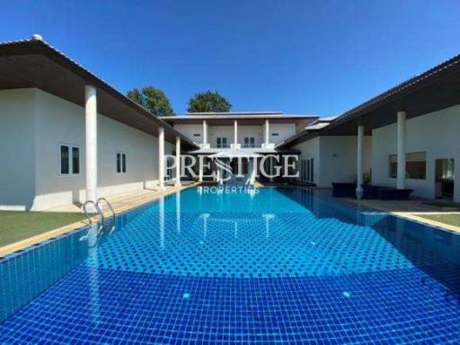 Private House – 10 Bed 9 Bath in Huay Yai / Phoenix for 38,500,000 THB PC8649