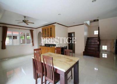 View Point – 5 Bed 7 Bath in Jomtien PC8629