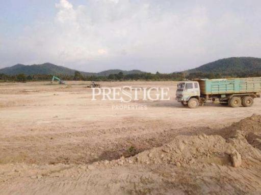 Land for sale in Takhian Tia – 71 Rai Land in North East Pattaya PCL5114