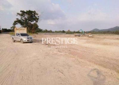 Land for sale in Takhian Tia – 71 Rai Land in North East Pattaya PCL5114