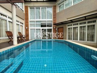 Baan Talay Pattaya – 3 Bed 4 Bath in Na-Jomtien PC8575