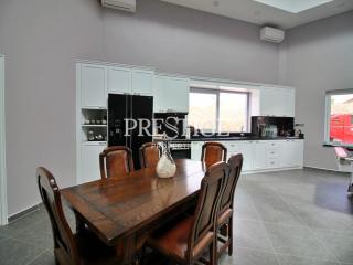 Private House – 5 Bed 5 Bath in East Pattaya PC8533