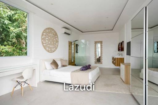 Luxurious 5-Bed Villa with 2 Pools in Bophut