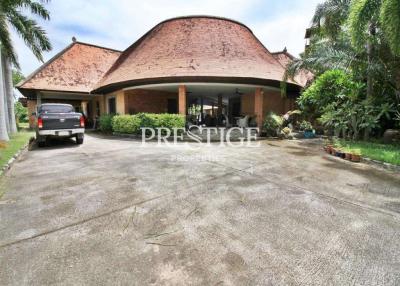 Private House – 4 bed 4 bath in East Pattaya PC8526