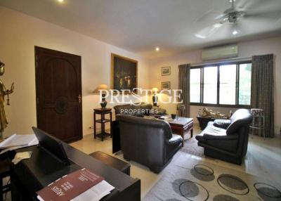 Private House – 4 bed 4 bath in East Pattaya PC8526