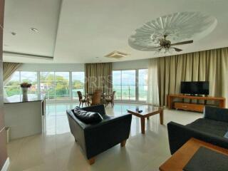 Royal Beach View – 2 Bed 2 Bath in Pratamnak PC8473