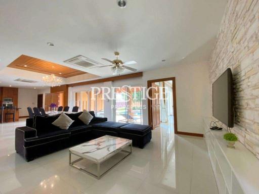 Grand Regent Residence Phase 1 – 5 Bed 5 Bath in East Pattaya PC8382