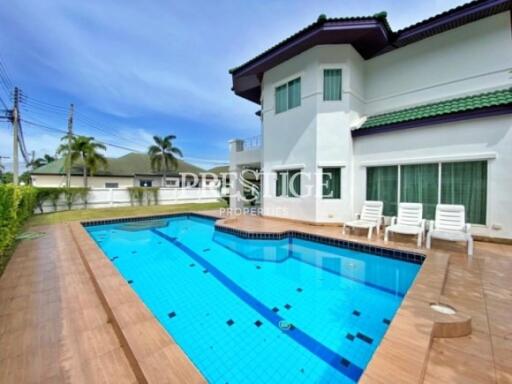 Greenfield Villas 1 – 3 Bed 3 Bath in East Pattaya PC8354