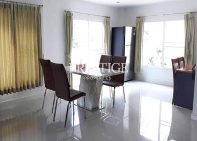 Central Park Hillside – 3 Bed 3 Bath in East Pattaya PC8350