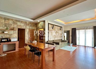 Baan Balina 3 – 3 Bed 3 Bath in Huay Yai / Phoenix PC8330