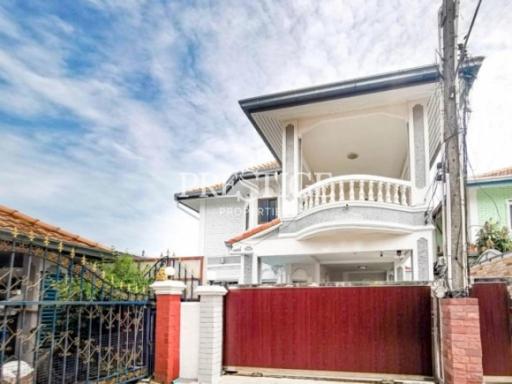 T.W. City Home – 5 Bed 4 Bath in East Pattaya for 8,200,000 THB PC8316