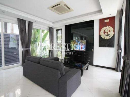 Palm Oasis – 4 Bed 5 Bath in Jomtien PC8289