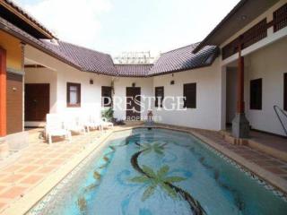 Asian House Village – 4 Bed 5 Bath in Jomtien for 23,000,000 THB PC8251