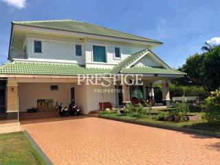 Baan Chalita 1 – 4 Bed 6 Bath in Naklua PC8198