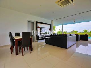 Silverhill-Residence – 5 Bed 5 Bath in Na-Jomtien PC8194