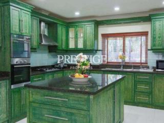 Private house – 7 Bed 8 Bath in East Pattaya PC8150
