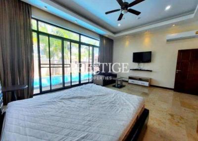 Phoenix Golf Sunrise Villa – 4 Bed 5 Bath in Huay Yai / Phoenix – PC8102