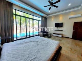 Phoenix Golf Sunrise Villa – 4 Bed 5 Bath in Huay Yai / Phoenix – PC8102