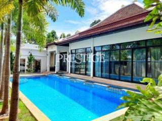 Phoenix Golf Sunrise Villa – 4 Bed 5 Bath in Huay Yai / Phoenix – PC8102