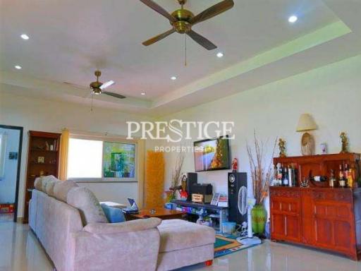 Miami Villas – 4 Bed 3 Bath in East Pattaya for 13,000,000 THB PC8099