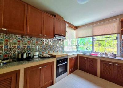 Private house – 3 Bed 4 Bath in Na-Jomtien PC8029