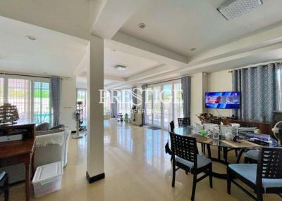 Private house – 3 Bed 4 Bath in Na-Jomtien PC8029