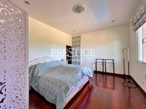 Private house – 3 Bed 4 Bath in Na-Jomtien PC8029