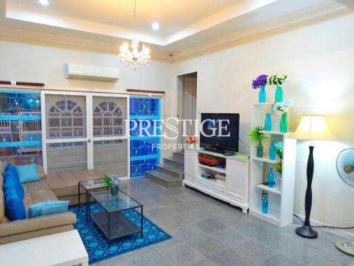 Private House – 3 Bed 2 Bath in Jomtien PC6980