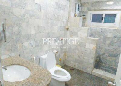 Private House – 3 Bed 2 Bath in Jomtien PC6980
