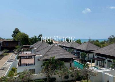 The Oriental Beach Condominium – 3 Bed 3 Bath in Rayong for 14,330,000 THB PC7843