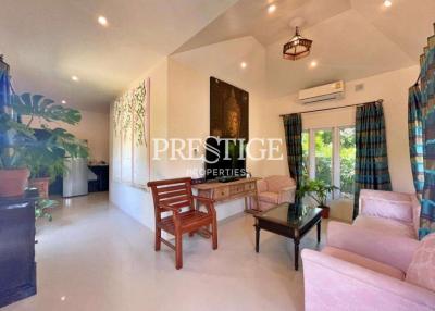 Private Estate – 8 Bed 5 Bath in Bang Saray for 65,000,000 THB PC7675