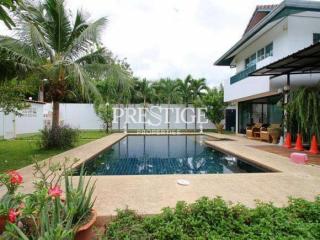 Private House – 4 Bed 5 Bath in North Pattaya for 13,000,000 THB PC7512