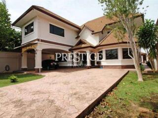 Lakeside Court 1 – 4 Bed 6 Bath in East Pattaya for 12,000,000 THB PC7459